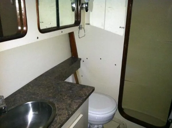 Slide: The Image of Gulfstar 44 MY 1980 - 7