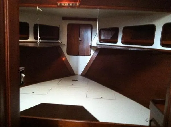 Slide: The Image of Gulfstar 44 MY 1980 - 8