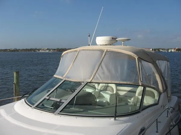 Slide: The Image of Sea Ray 34 DA Sundancer 340 2003 - 1