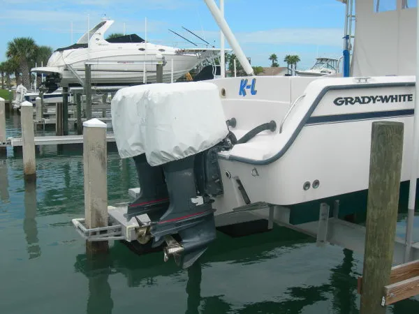 Slide: The Image of Grady-White 300 Marlin 1999 - 8