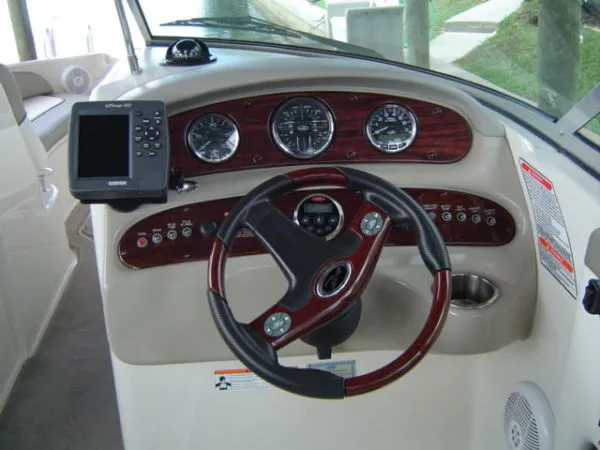 Slide: The Image of Sea Ray 270 Sundeck 2006 - 4
