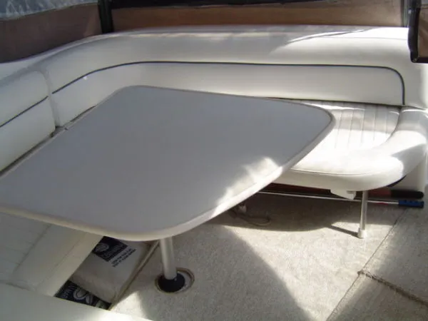 Slide: The Image of Bayliner Cierra 3055 2001 - 4