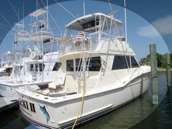 Slide: The Image of Hatteras Convertible 1975 - 0