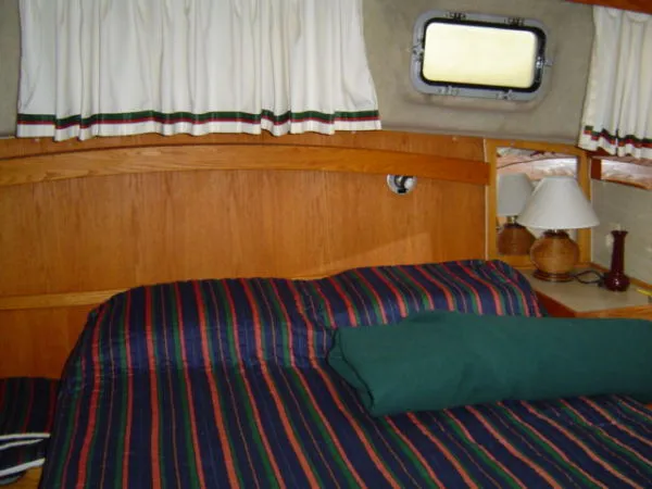 Slide: The Image of Silverton AFT CABIN 1985 - 10
