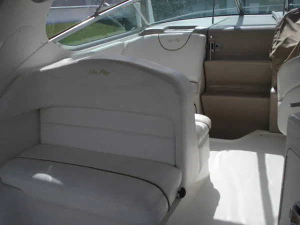Slide: The Image of Sea Ray 280 Sundancer 2002 - 4