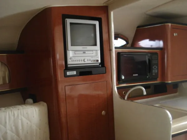 Slide: The Image of Sea Ray 280 Sundancer 2002 - 8