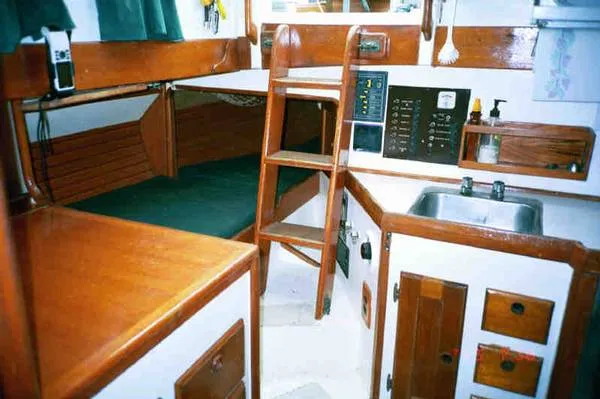 Slide: The Image of Sam Morse Company Bristol Channel Cutter 1981 - 5