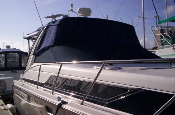 Slide: The Image of Bayliner 3685 Avanti Sunbridge 1999 - 3