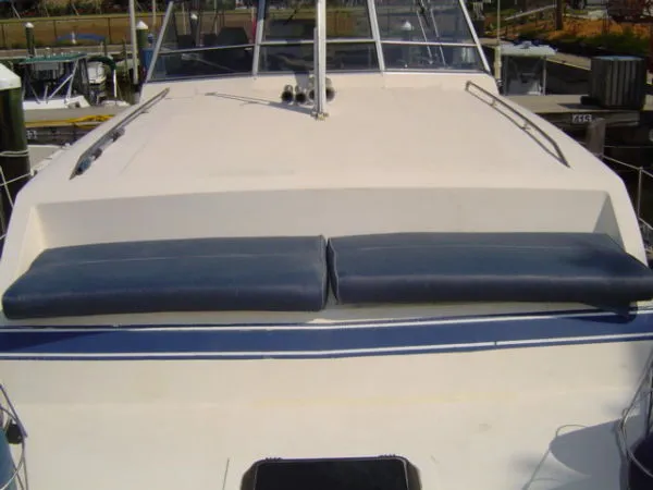 Slide: The Image of Chris-Craft Catalina 1983 - 3