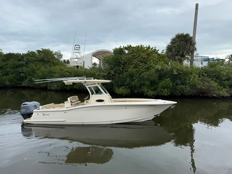 Slide: The Image of Scout 275 LXF 2014 - 1