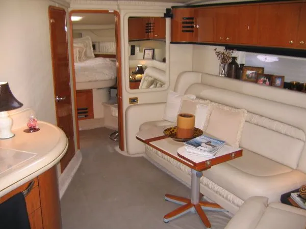 Slide: The Image of Sea Ray 460 Sundancer 2000 - 2