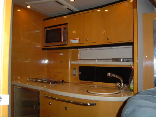 Slide: The Image of Chaparral 350 Signature 2006 - 9