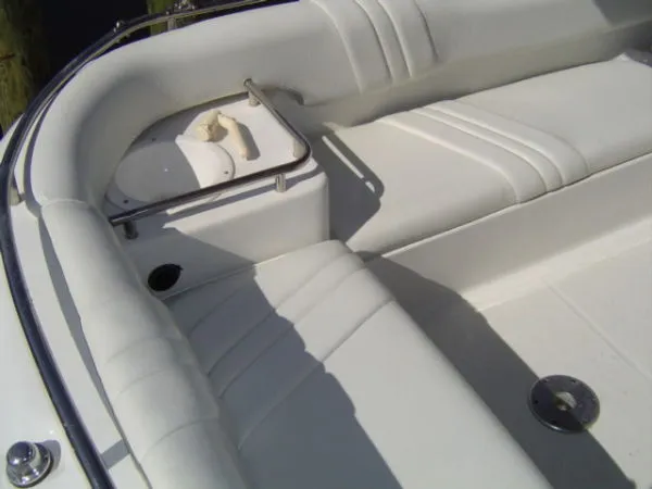 Slide: The Image of Splendor Deck Boat 2000 - 1