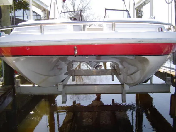 Slide: The Image of Splendor Deck Boat 2000 - 5