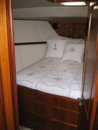 Slide: The Image of Viking Double Cabin Motor Yacht 1989 - 6