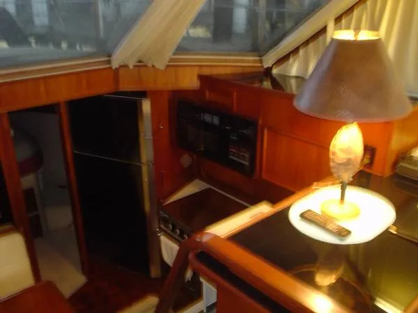 Slide: The Image of Chris-Craft 426 Catalina Double Cabin 1987 - 4
