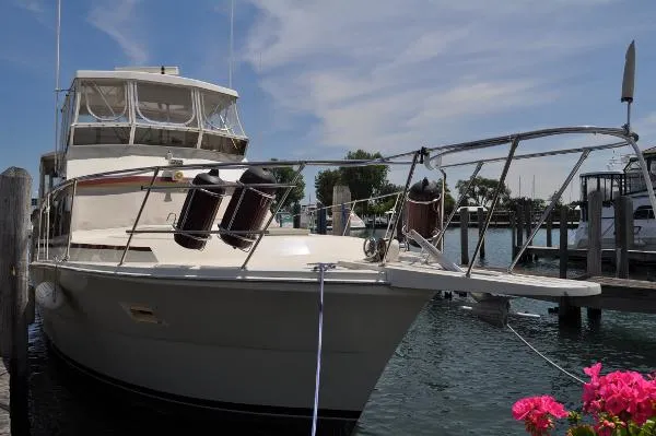 Slide: The Image of Viking 44 Motor Yacht 1982 - 1
