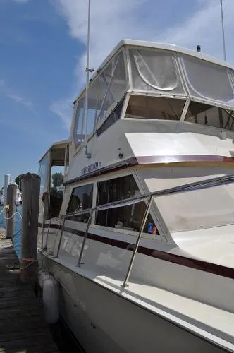 Slide: The Image of Viking 44 Motor Yacht 1982 - 3