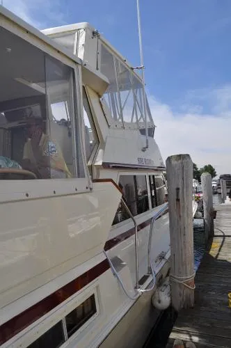 Slide: The Image of Viking 44 Motor Yacht 1982 - 4