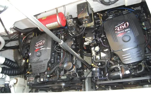 Slide: The Image of Monterey 298 Super Sport 2004 - 11