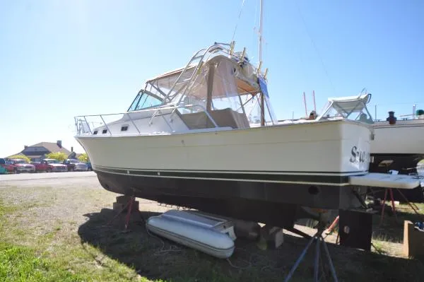 Slide: The Image of Mainship Pilot 30 2000 - 2