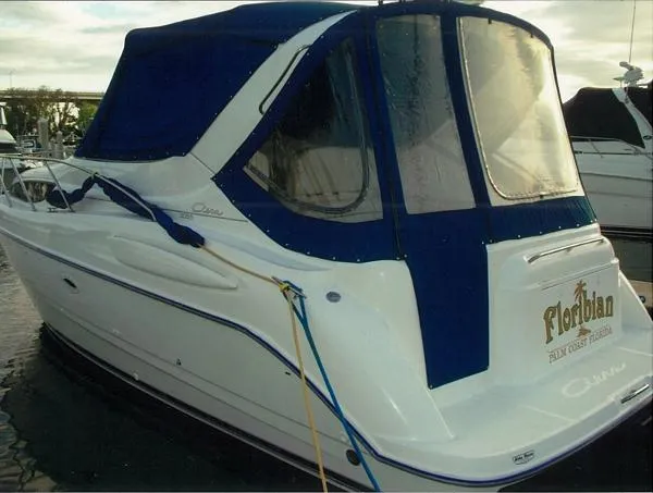Slide: The Image of Bayliner 3055 2000 - 2