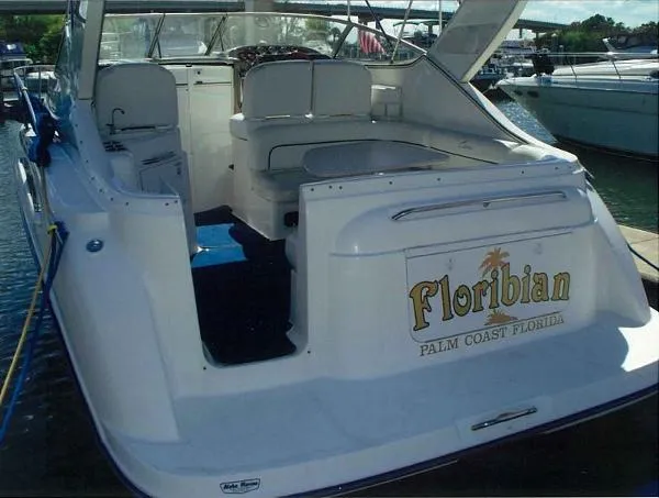 Slide: The Image of Bayliner 3055 2000 - 5