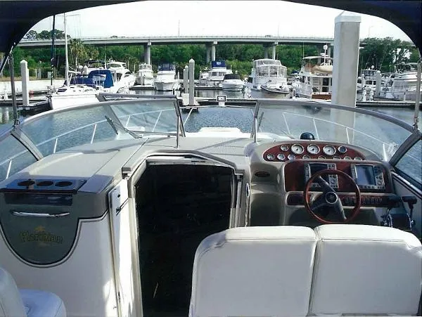 Slide: The Image of Bayliner 3055 2000 - 6