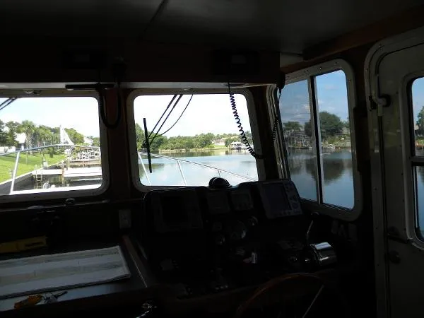 Slide: The Image of American Tug 34 2004 - 2