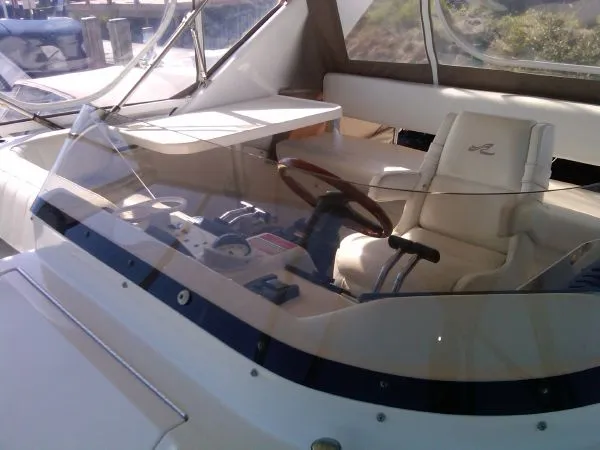 Slide: The Image of Sea Ray 440 Express Bridge Re-Power 2005 1997 - 3