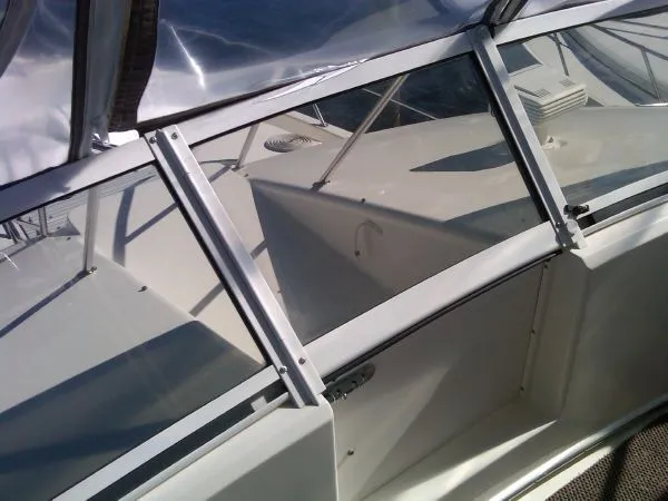 Slide: The Image of Sea Ray 440 Express Bridge Re-Power 2005 1997 - 6