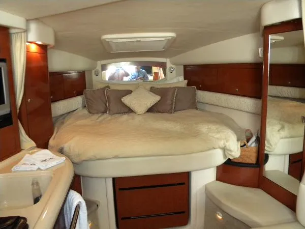 Slide: The Image of Sea Ray 340 Sundancer 2005 - 4
