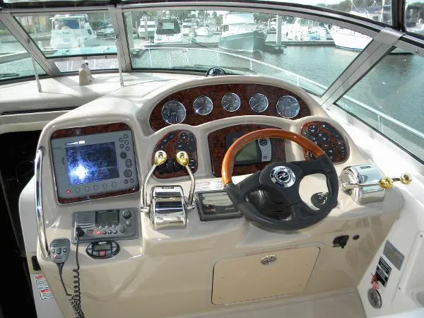 Slide: The Image of Sea Ray 340 Sundancer 2005 - 9