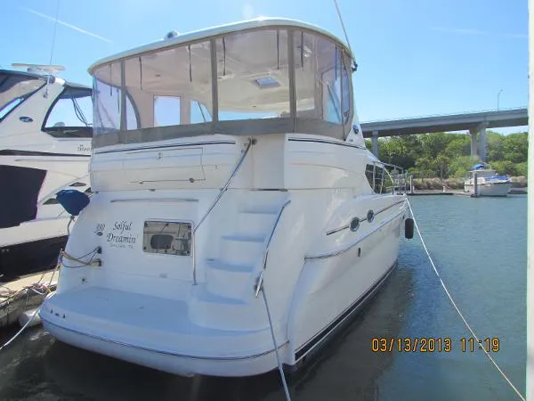 Slide: The Image of Sea Ray 390 Motor Yacht 2004 - 3