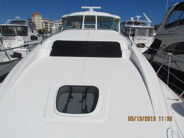 Slide: The Image of Sea Ray 390 Motor Yacht 2004 - 5