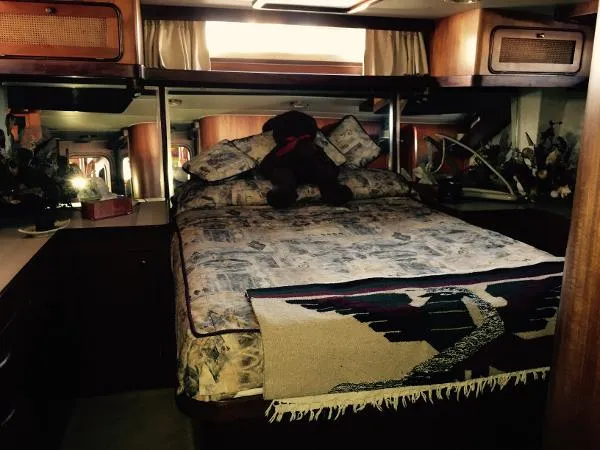 Slide: The Image of Gulfstar 49 Motor Yacht 1984 - 1