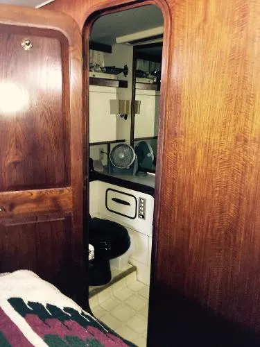 Slide: The Image of Gulfstar 49 Motor Yacht 1984 - 4