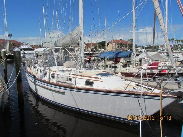 Slide: The Image of Endeavour Sailboat Sloop 1984 - 2
