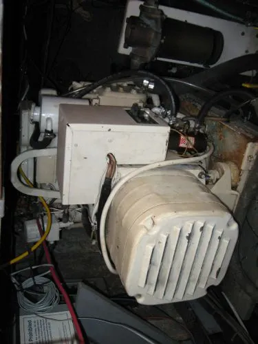 Slide: The Image of Chris-Craft 360 Convertible 1977 - 9