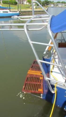Slide: The Image of Soverel Sailboat 1979/2010 1979 - 6