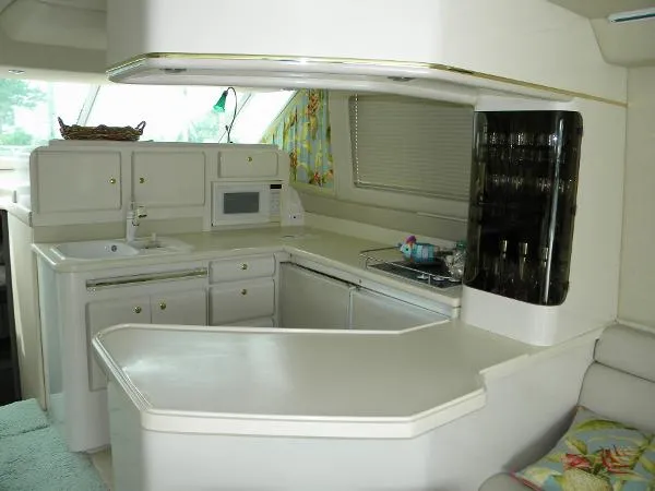 Slide: The Image of Sea Ray 55 Sedan Bridge 1995 - 6
