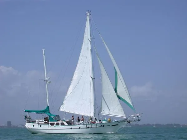 Slide: The Image of Hudson Force 50 Ketch 1987 - 0