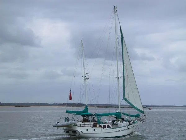 Slide: The Image of Hudson Force 50 Ketch 1987 - 3