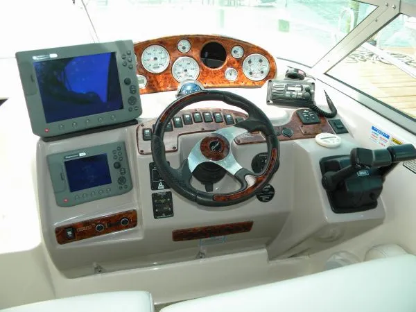 Slide: The Image of Rinker 342 Fiesta Vee 2005 - 8