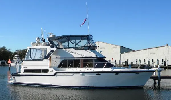 Slide: The Image of Jefferson Cockpit Motor Yacht 1990 - 0