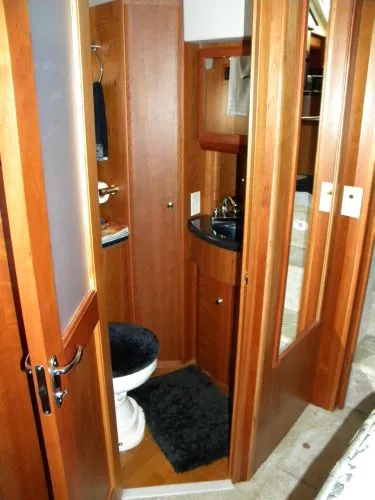 Slide: The Image of Silverton 39 Motor Yacht 2002 - 9