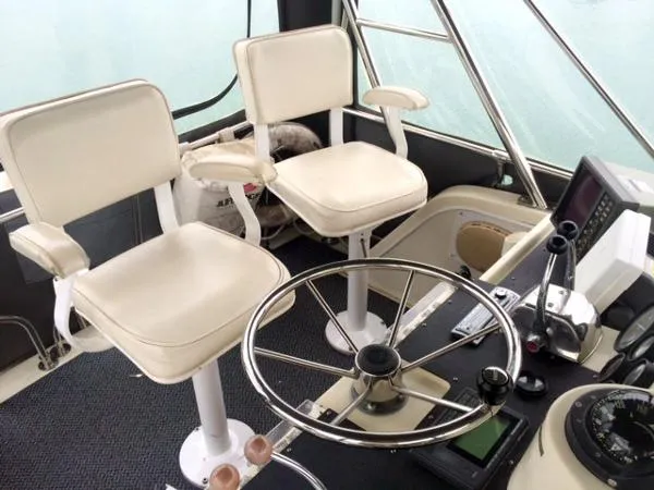 Slide: The Image of Viking 35 Convertible 1981 - 6