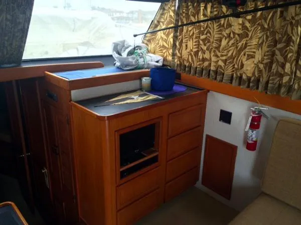 Slide: The Image of Viking 35 Convertible 1981 - 9