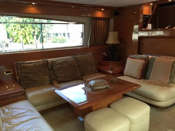 Slide: The Image of Maiora FIPA 20 Motor Yacht 1995 - 11