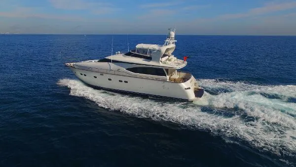 Slide: The Image of Maiora FIPA 20 Motor Yacht 1995 - 3